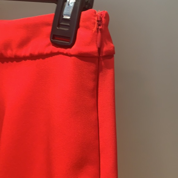 2/$40 👸🏻 Express Asymmetrical Red Skirt ❤️ - Picture 3 of 5